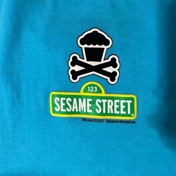 Johnny Cupcakes x Sesame Street Men’s T-shirt - Picture 4 of 5